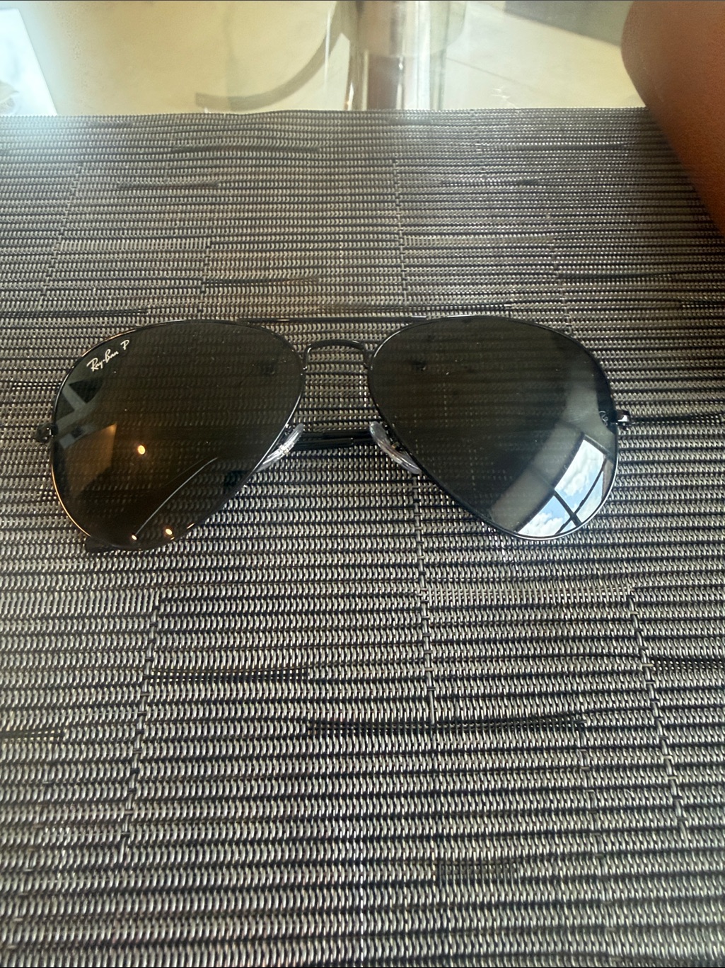 Ray-Ban Black Metal Aviator Sunglasses With Brown Case